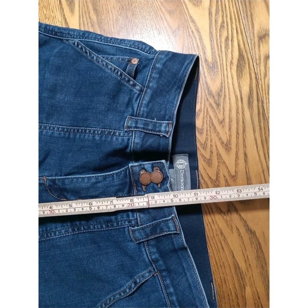 DEMOCRACY Jean Shorts Womens 6 BLUE Summer Spring Preowned Denim Raw Hem Summer - Picture 4 of 7